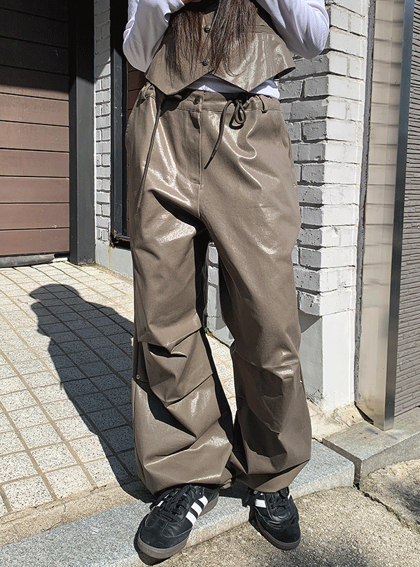 Coated glossy cargo pants (2color)