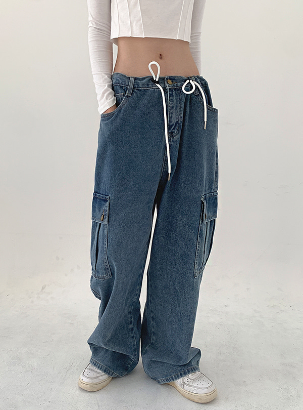 String cargo wide jeans